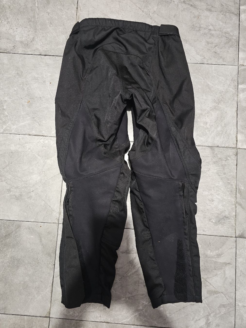 Dainese Pantaloni: Dainese Motorradhose, Grösse 50, – Usato da Schüpfen venduto da gow_cc7s 1