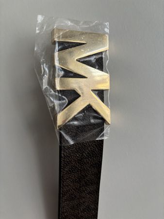 Neu MK Michael Kors brauner Gürtel goldiges Logo Gr. M