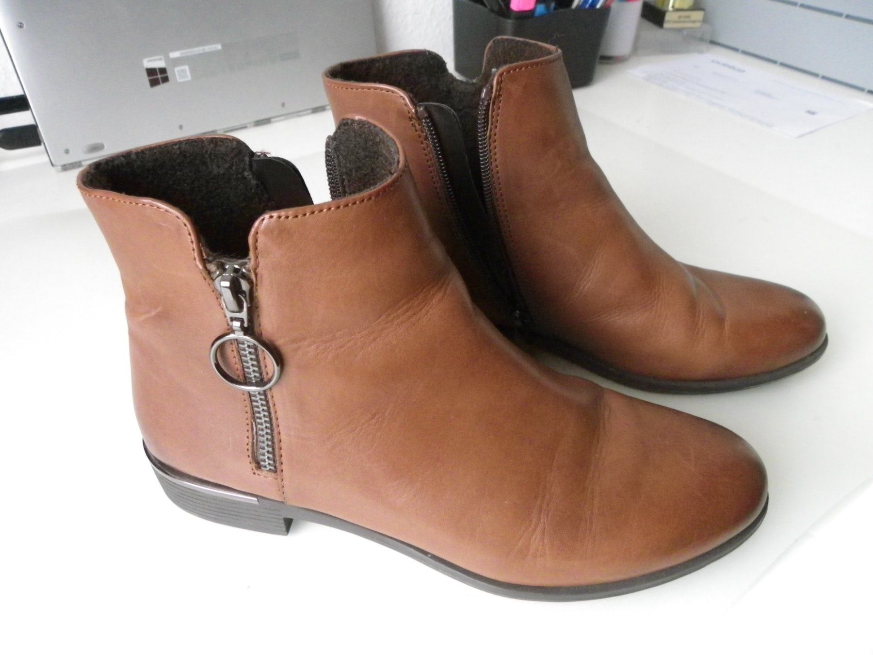 Damenschuhe: Damen Schuhe Grösse 38 – Gebraucht aus Laupersdorf von Naras 1