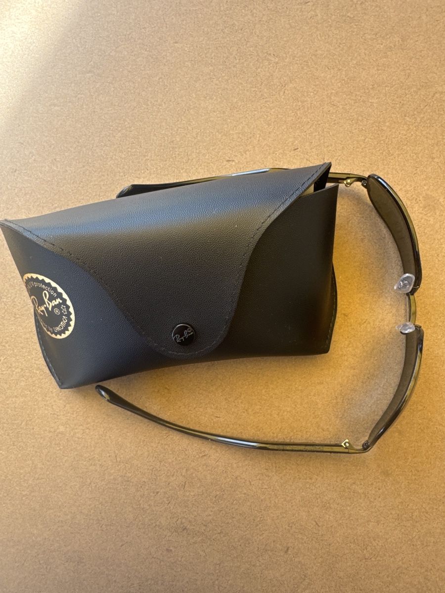 Ray-Ban Occhiali & Lenti: Rayban Sonnenbrille schwarz – Nuovo (secondo la descrizione) da Baar venduto da Werniaudi 1
