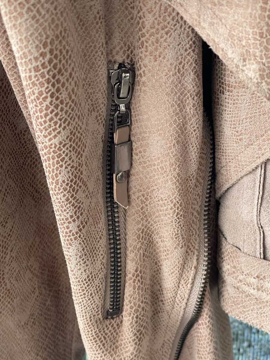 Giacche: My Own Wildlederoptik Blazer, Gr. 44 beige – Usato da Bronschhofen venduto da Sommernacht03 4