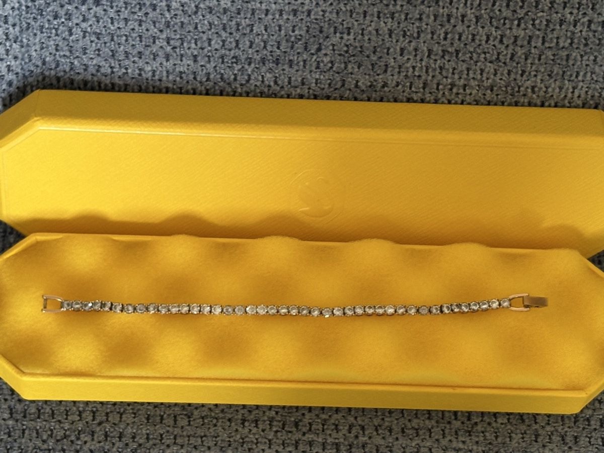 Swarovski Bracciali & Braccialetti: Swarovski bracelet bleu – Usato da Peseux venduto da Huna12 2