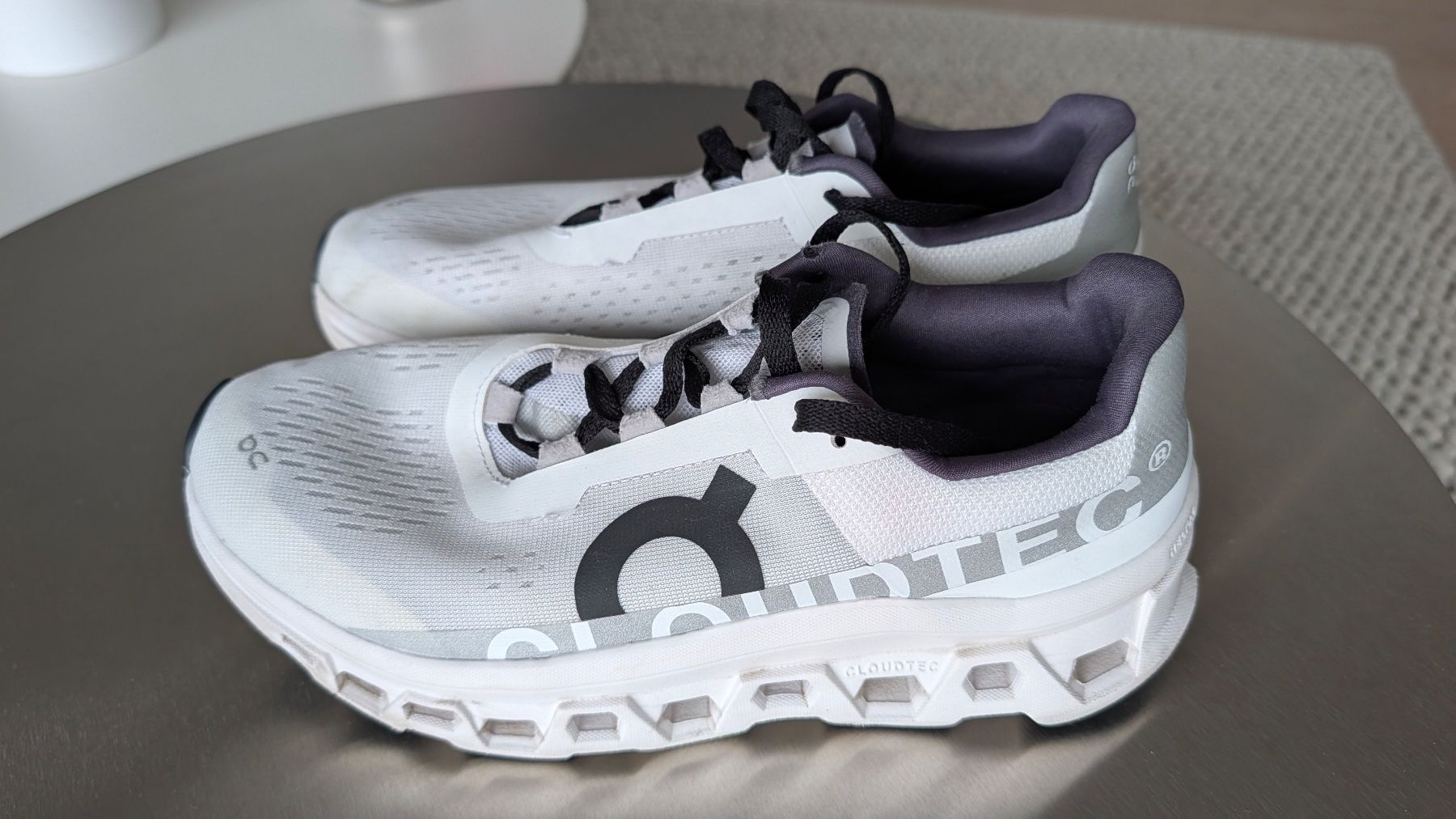 On Chaussures hommes: On running Cloud Monster 43 – Neuf (Voir description) à Begnins par LuxWatchFreak