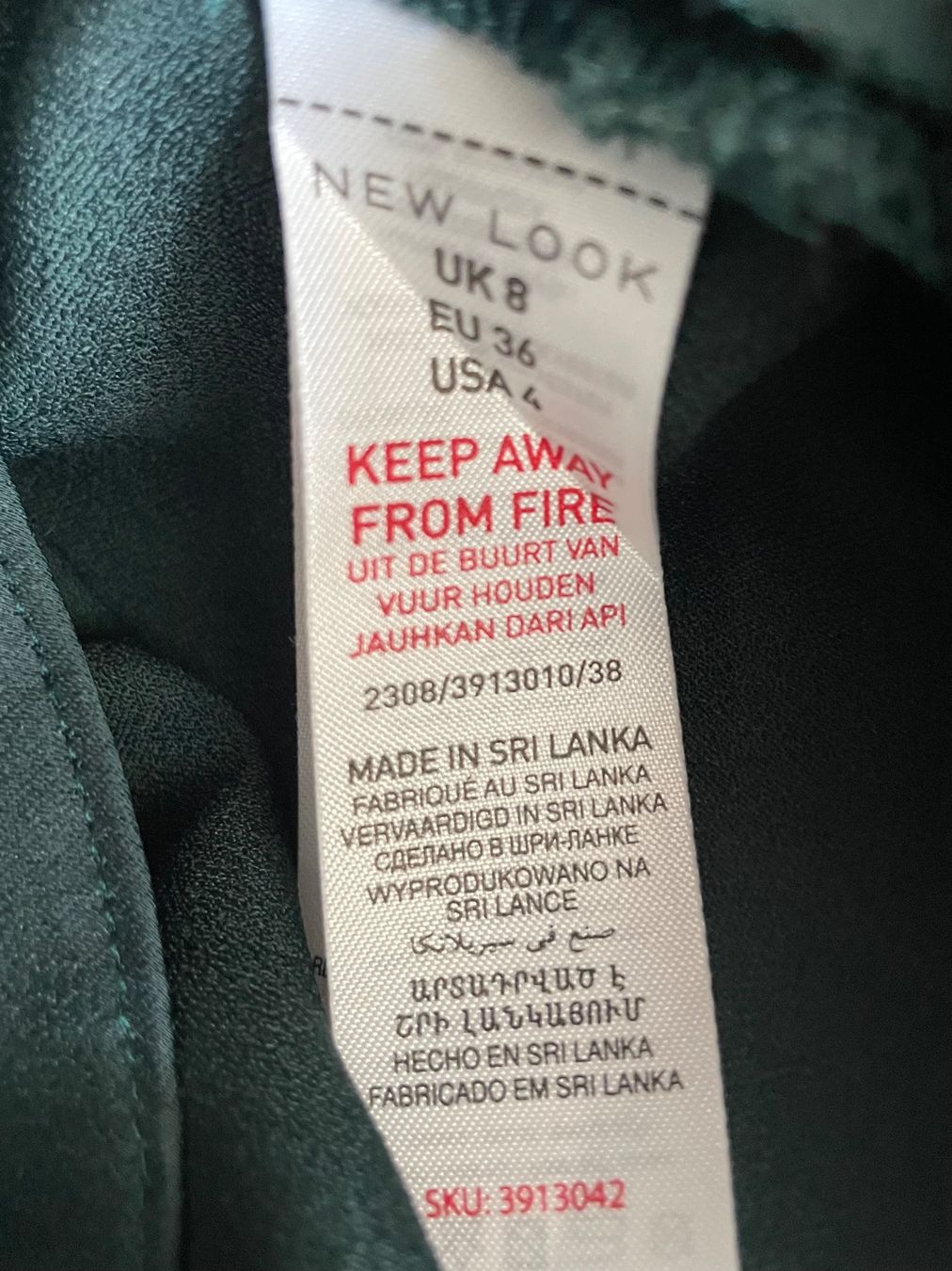 New Look Kleider: Robe mini verte New Look effet satiné - Taille 36 – Gebraucht aus Geneve von Margot_22 4