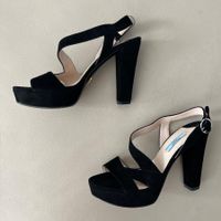 neue PRADA Plateau-Sandalen Veloursleder 🖤