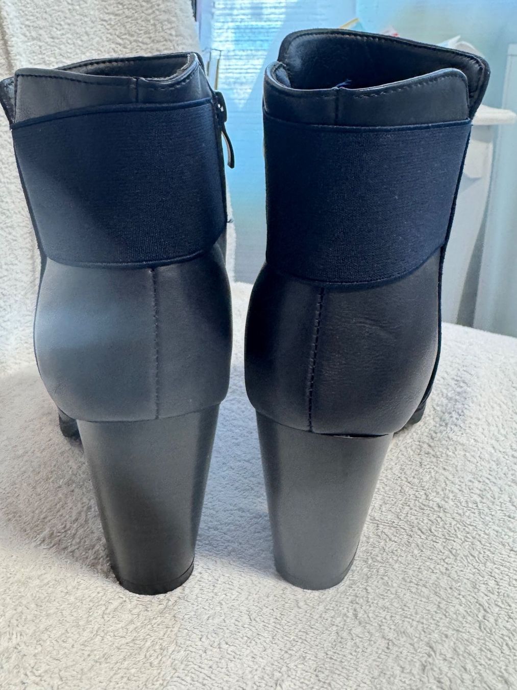 Chaussures femmes: Stiefelette Kunstleder dunkelblau Gr. 38 – Neuf avec emballage d'origine à Zäziwil par blackpearl 4