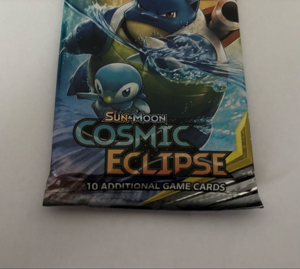 Pokémon Carte collezionabili: Pokemon Booster Sun & Moon - Cosmic Eclipse Boosterpack – Nuovo e nell'imballaggio originale da Mülligen venduto da atwag 7
