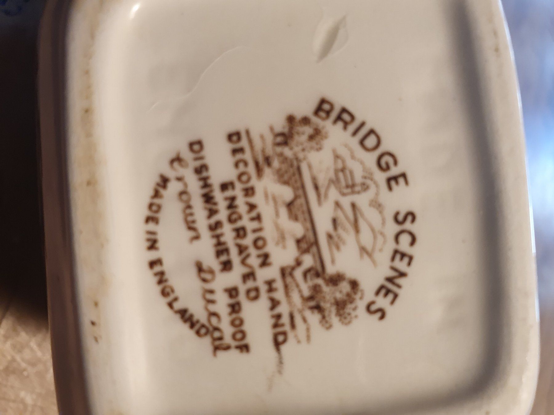 Set di piatti: Kaffeerahmkännchen Bridge Scenes – Usato da Zürich venduto da loosebone 1