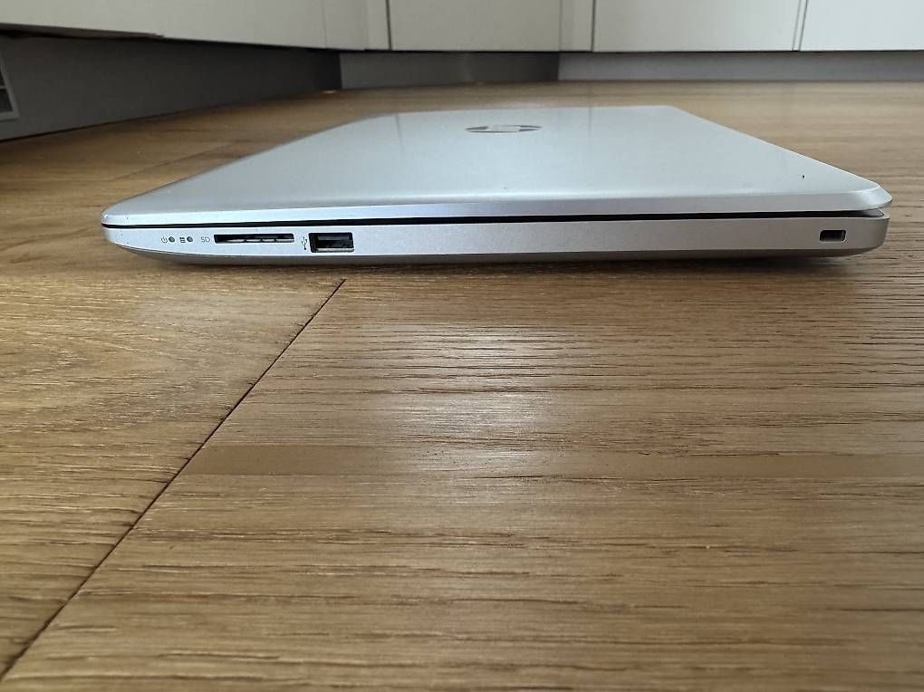 Hewlett Packard Notebook: HP Notebook - 15-bs187nz – Usato da Kirchleerau venduto da fae_fz82 3