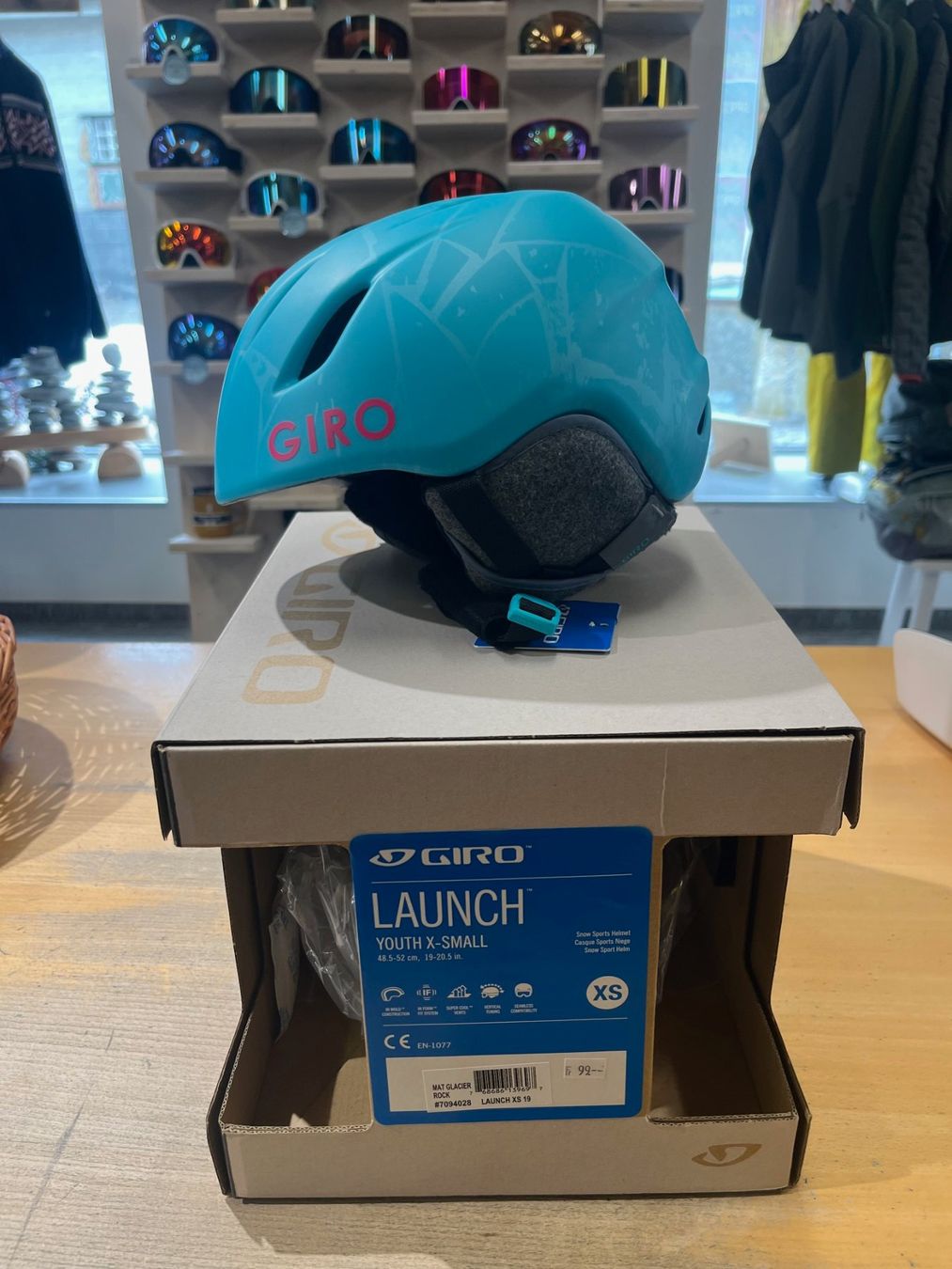 Giro Caschi: Giro Kinder Helm, Launch, Grösse x-small 48.5-52 cm – Nuovo e nell'imballaggio originale da Andermatt venduto da Alpin-Outlet
