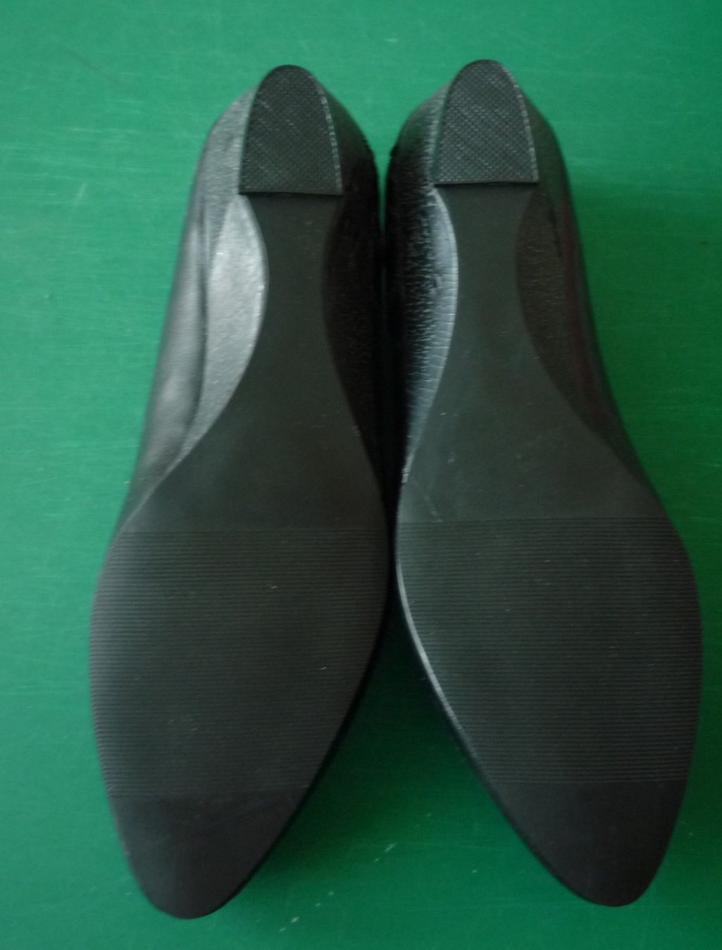 Scarpe da donna: Pumps schwarz / Marke ooops /Gr. 39 – Usato da Rafz venduto da Sonnenblume305 2