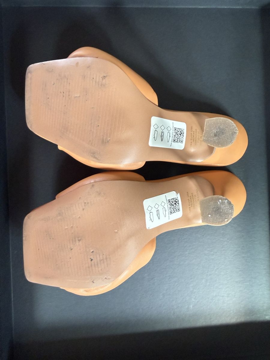 Damenschuhe: BOTTEGA VENETA STYLE MULES 37 – Gebraucht aus Baden von agora_newgeneration 2