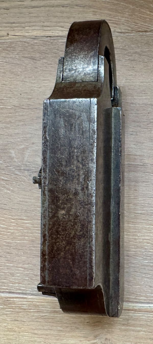 Lucchetti: Antikes Vorhängeschloss Schmiedeeisen 16 cm – Usato da Rothrist venduto da Luckywinner 8