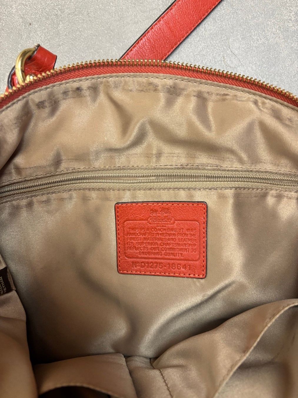 Coach Taschen für Damen: Coach Leather 2-Way Bag – Gebraucht aus Tägerwilen von Akh.Boutique 6