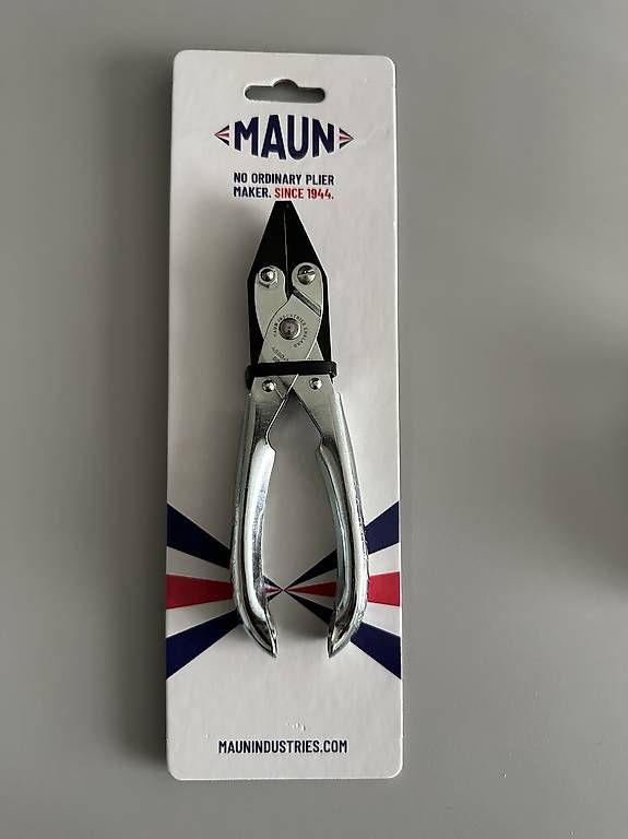 Alle Werkzeuge: Maun Parallel-Flachzange – Neu und originalverpackt aus Thun von Zaluro