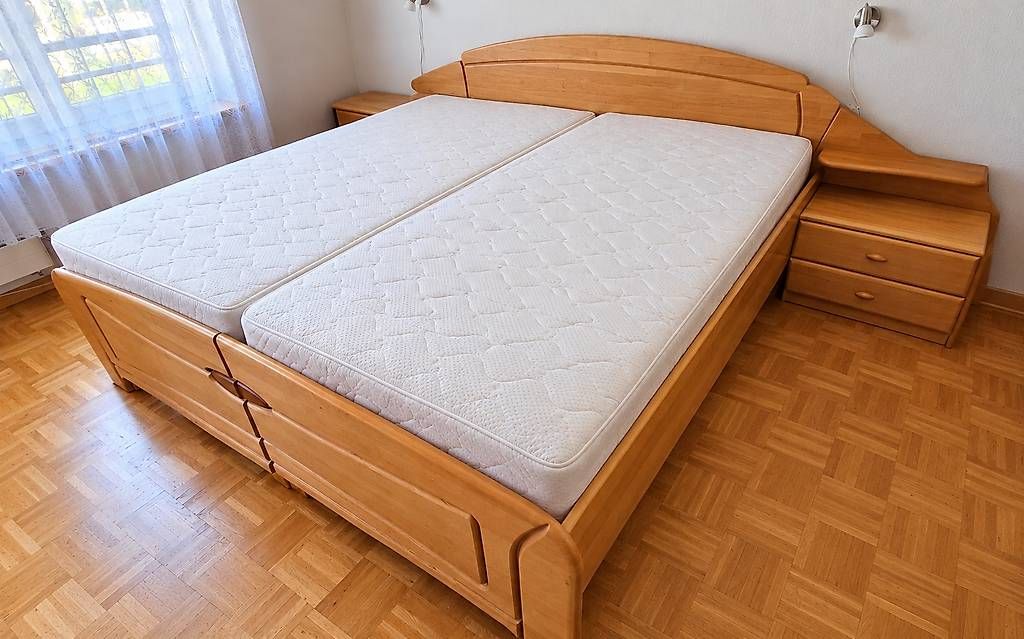 Schlafzimmer Schrank mit Doppelbett (Gebraucht) in Münchenbuchsee für CHF 450 – nur Abholung auf Ricardo kaufen
