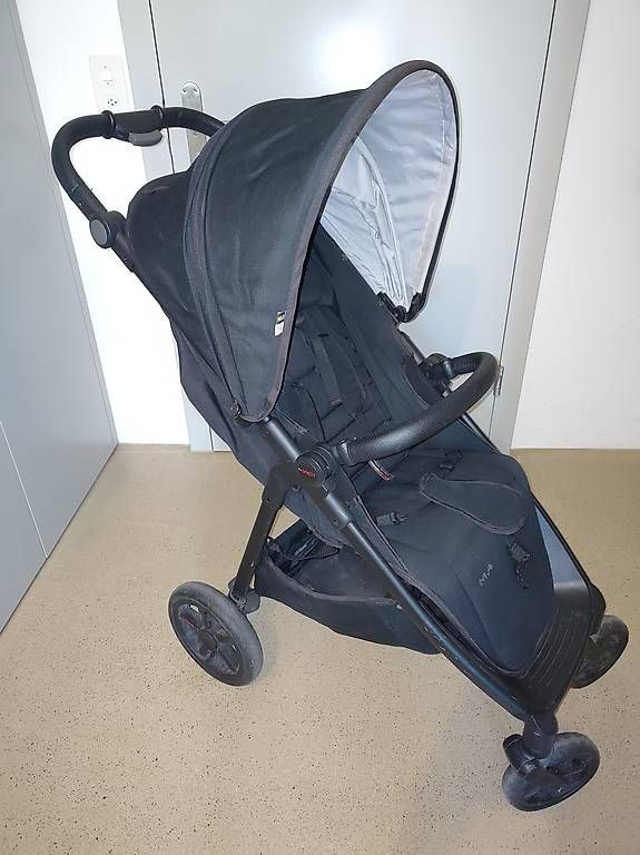 Carrozzine: Kinderwagen/Buggy Mast M4 – Usato da Zürich venduto da ZHK 4