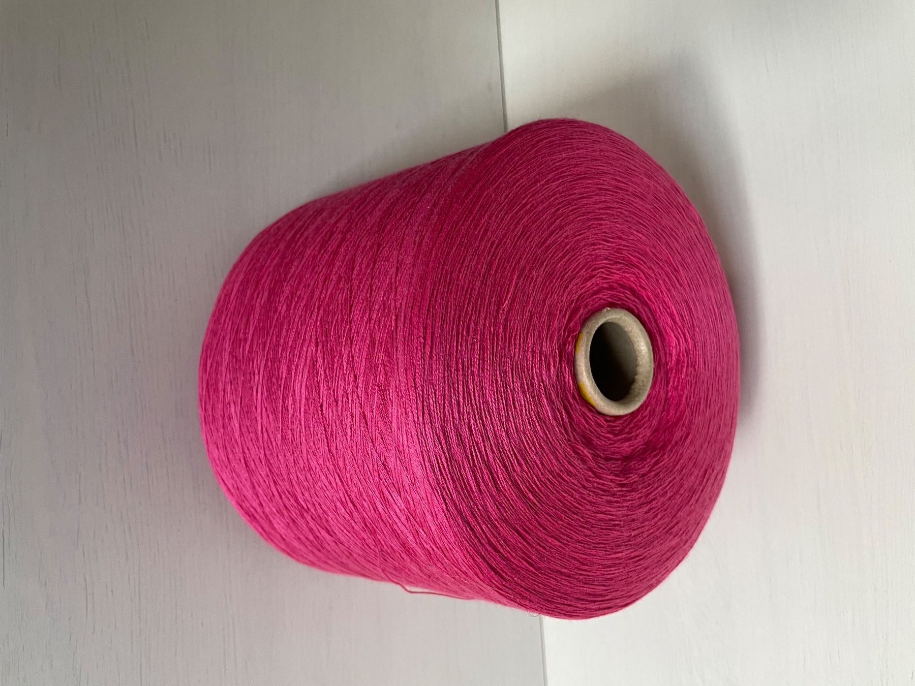 Laine: TVU Kone Ocean Farbe Fuchsia – Neuf avec emballage d'origine à Büsserach par bor_s88m 1