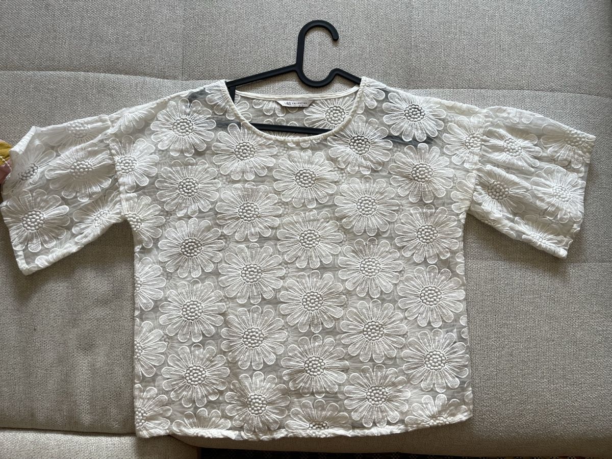 Camicette: M&S Collection lace blouse white size M used – Usato da Genève venduto da esz_8xbz