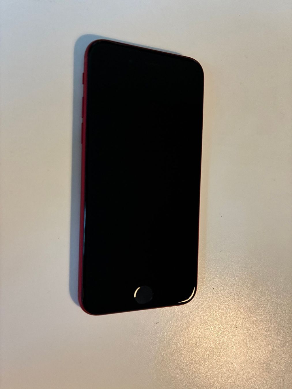 Apple Telefoni cellulari / Smartphones: iPhone SE 2022 (3. Generation) mit Hülle – Usato da Bern venduto da Lukas_Skywalker