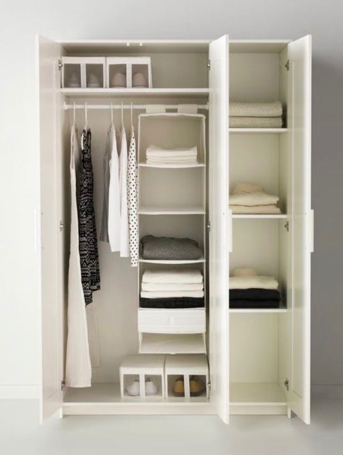 Ikea Armadi: Kleiderschrank weiss Ikea – Usato da Oppikon venduto da jur_h26w 1