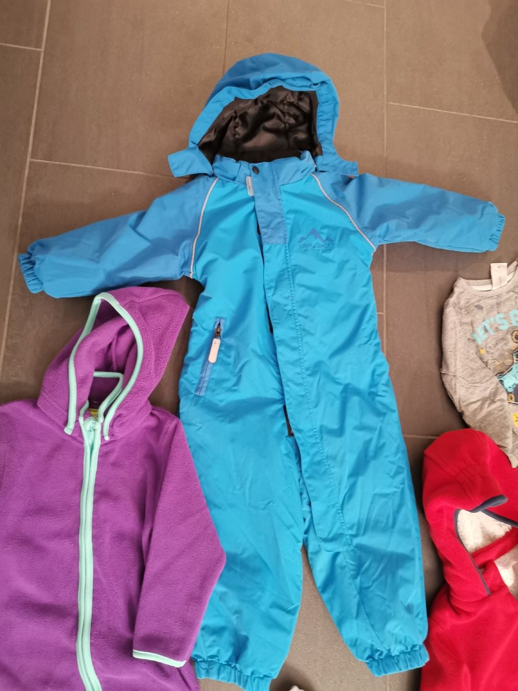 Lotti & Set di vestiti: grosses Kleiderset – Usato da Matzendorf venduto da hauli2 5