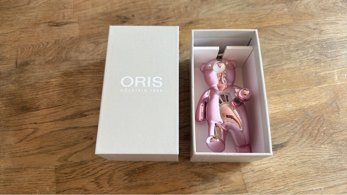 Oris Uhren: Oris Teddy Bear Pink Metallic Limited Edition Boxed – Neu und originalverpackt aus Lugano von bad_2t9b 1