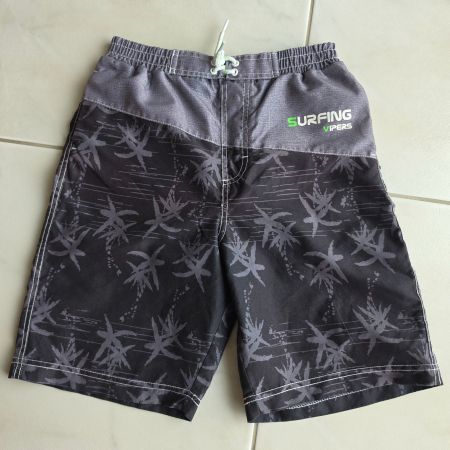 Tolle Badeshorts Surfing Vipers, Grösse 146/152