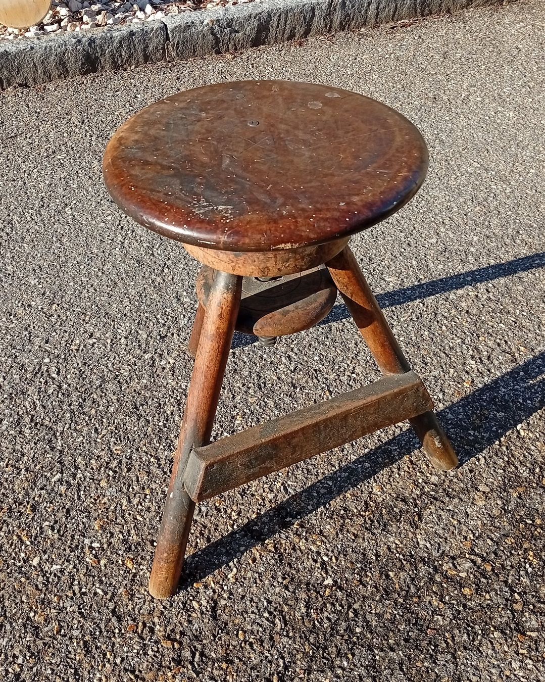 Sgabelli: Tabouret horloger – Usato da Perrefitte venduto da 36B 1