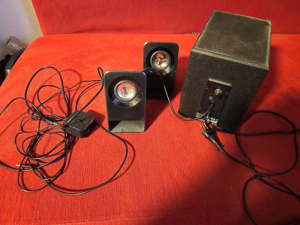 Casse acustiche: Logitech Z213 Lautsprechersystem – Usato da Hosenruck venduto da jer_yhn7