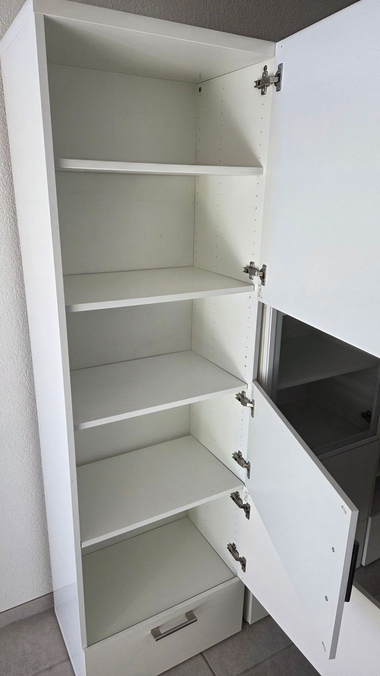 Ikea Armadi: IKEA Besta Kombination – Usato da Giebenach venduto da Amigo 1