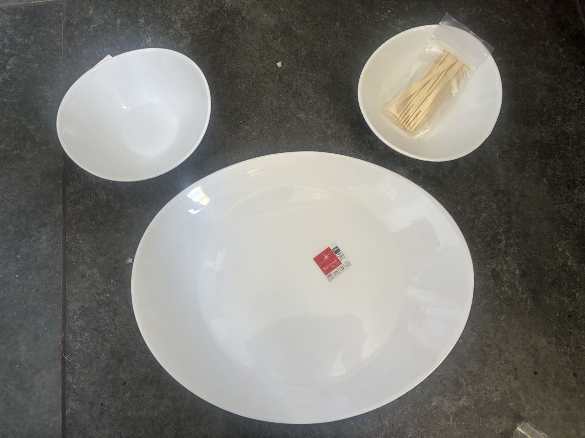 Servierplatten: Bormioli Rocco Servierplatte mit 2 Schalen – Neu und originalverpackt aus Au ZH von Kross 2