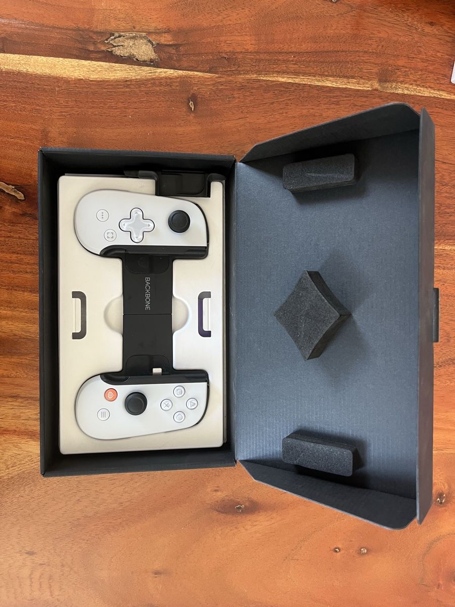 Controller: Backbone controller for iPhone – Gebraucht aus Genève von polopaulpolo