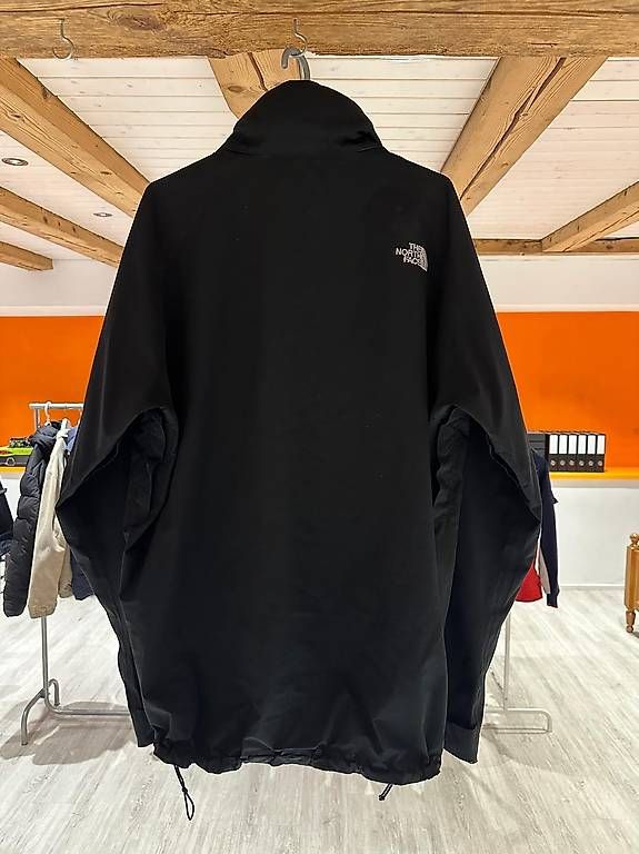 Jacken: The North Face Jacket GORE-TEX Paclite Shell / GR XL – Gebraucht aus Wädenswil von user00643436 1