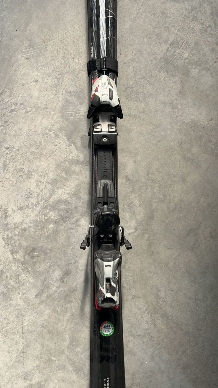 Skis: Ski – D'occasion à Bilten par Porsche037 1