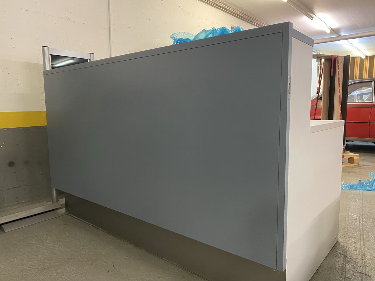 Allestimento di negozi e stand fieristici: Empfangstresen – Usato da Hägglingen venduto da Karin0802 6