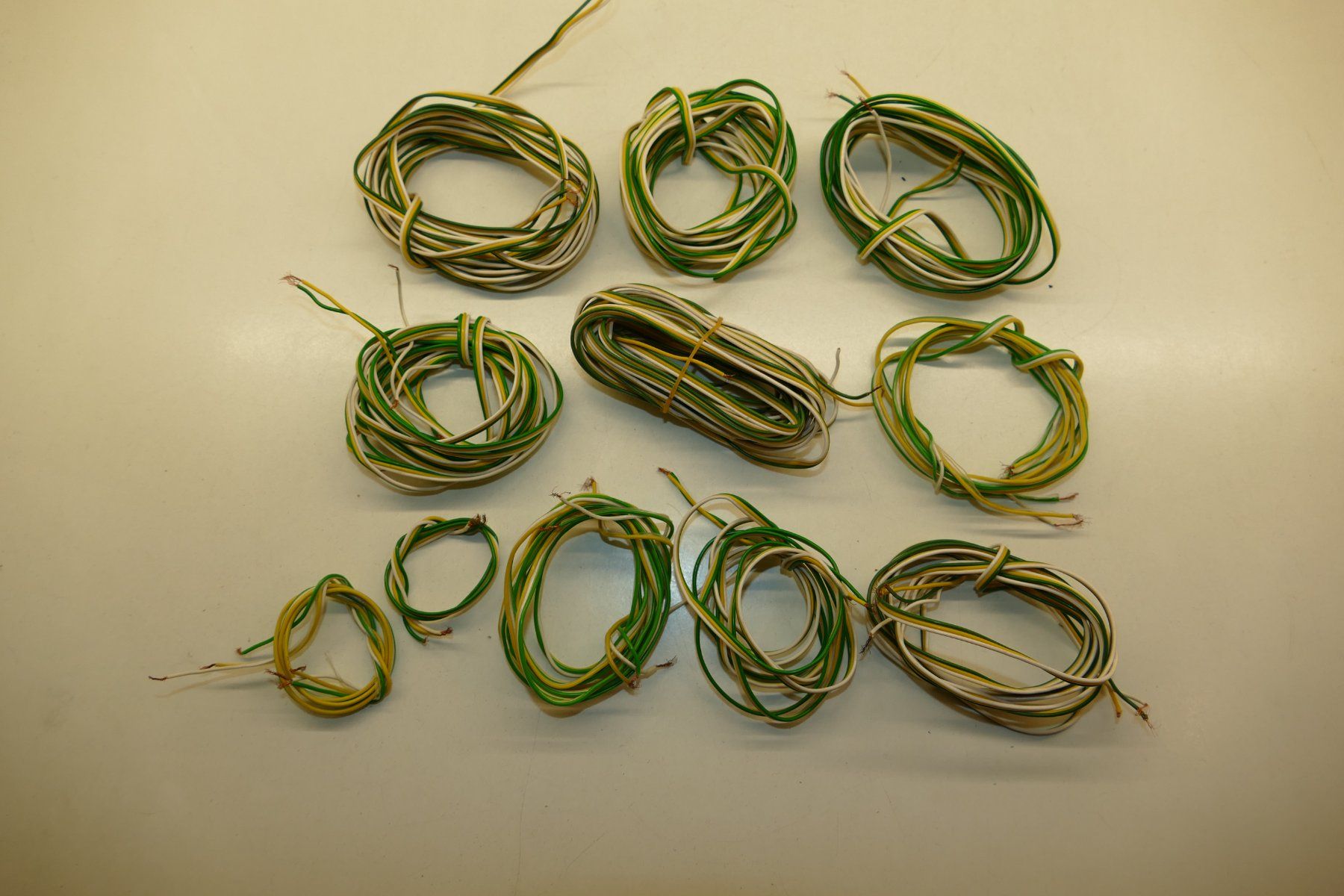Trix Modellini di ferrovie: Minitrix N: 10x3-adriges Kabel – Usato da Niederhasli venduto da rail-duerst