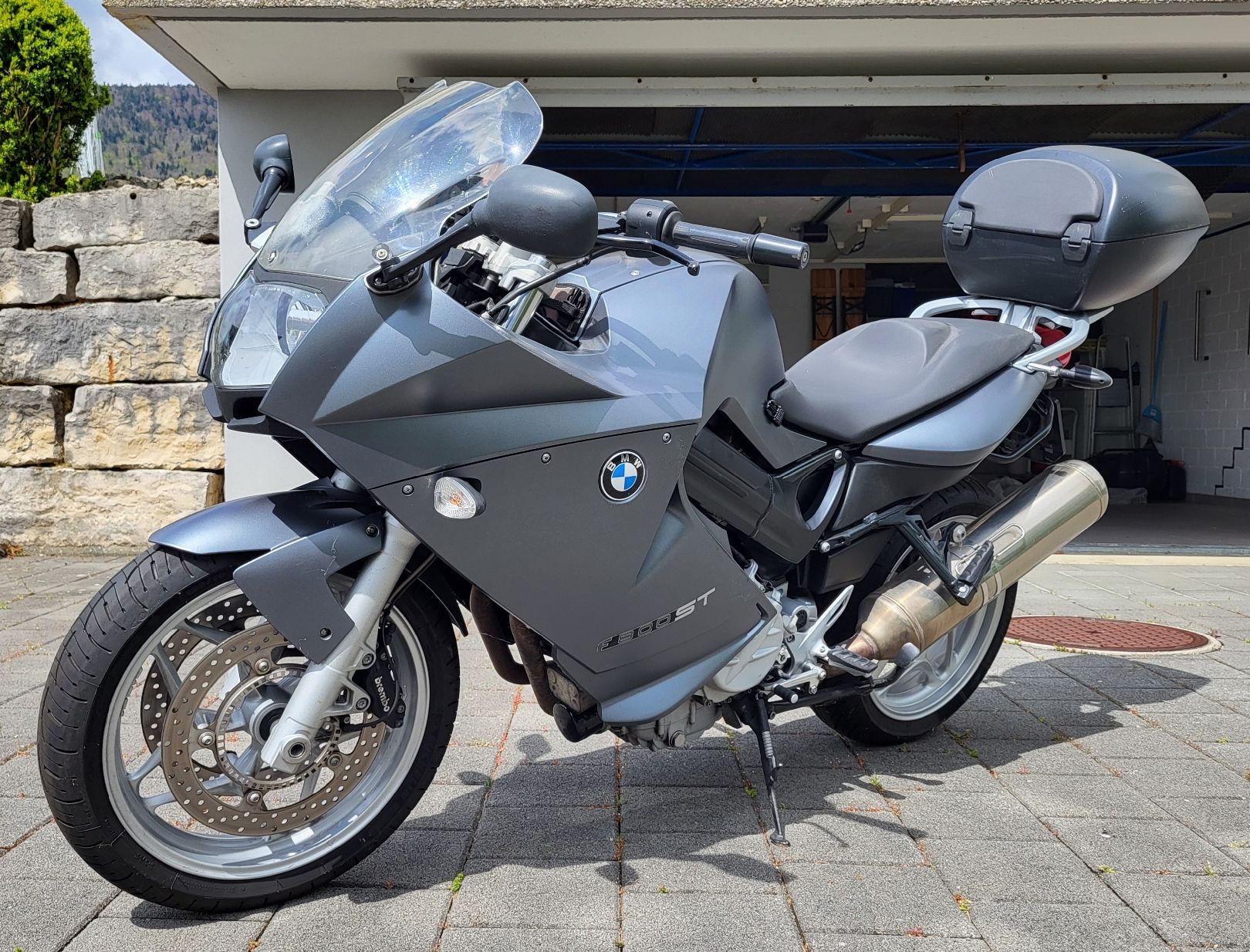 Touring: BMW F800ST – Gebraucht aus Grenchen von  9