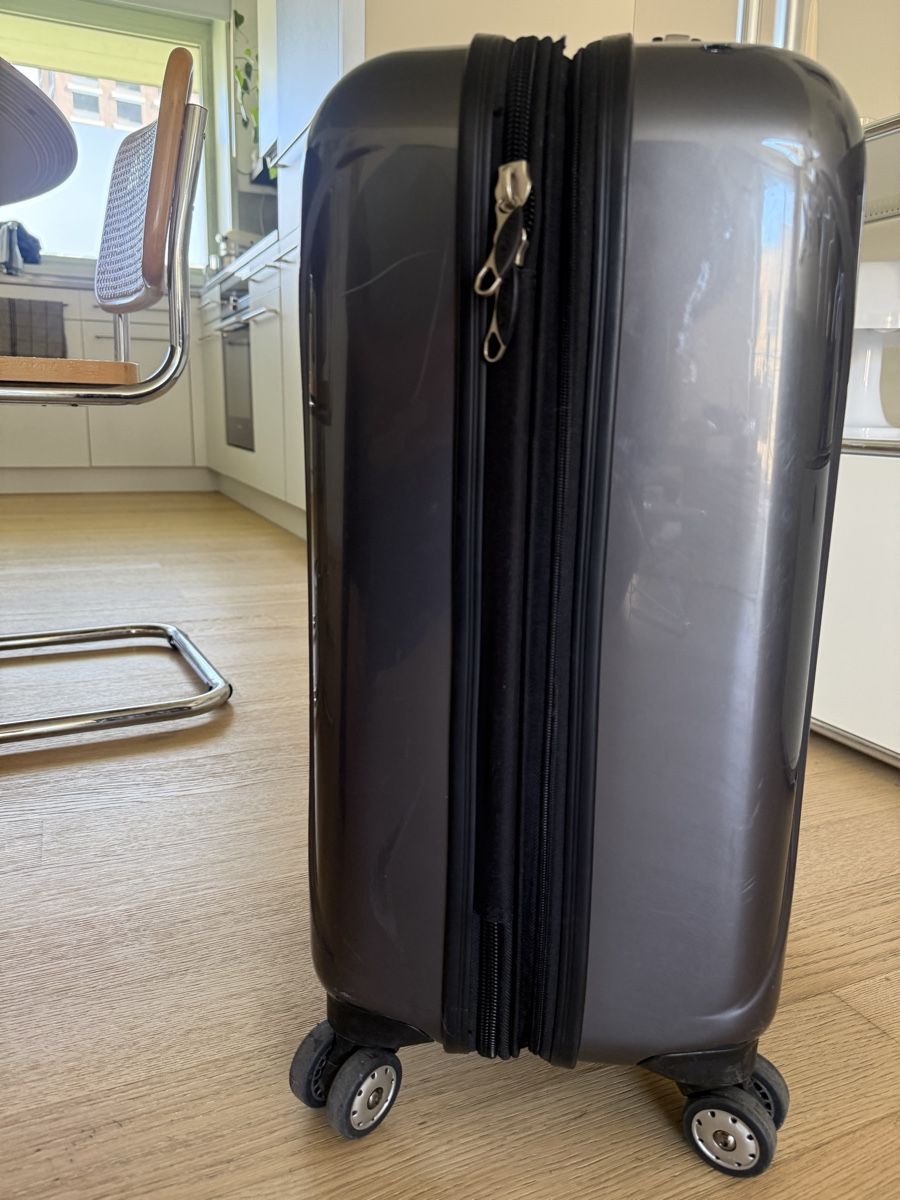 Delsey Reisekoffer: Cabin Luggage  Delsey, 4 wheels – Gebraucht aus Wallisellen von rac_sy2x 3