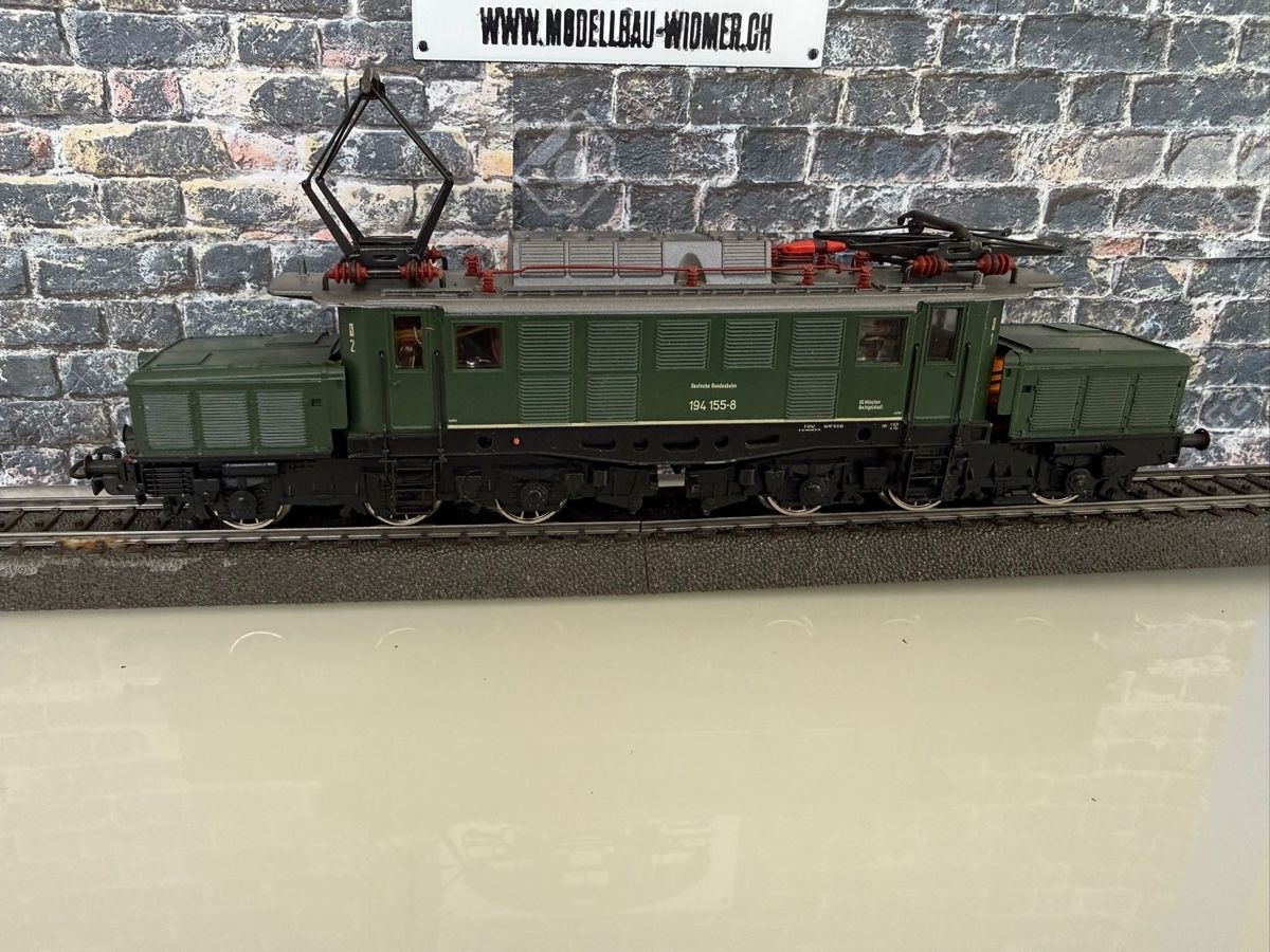 Märklin Modellini di ferrovie: Märklin 3300 – Difettoso da Altdorf UR venduto da modellbau-widmer 8