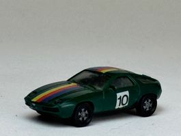 Herpa Porsche 928 grün Rennversion