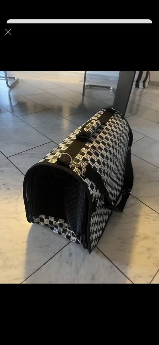 Cucce & Letti: Transportbox für kleine Hunde oder Katzen, Top! – Nuovo e nell'imballaggio originale da Gunzwil venduto da Mercurina82