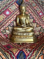 Buddha sitzend Thailand Messing schöne Verarbeitung