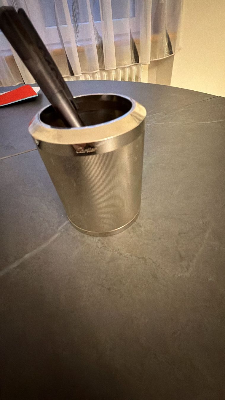Matite, matite colorate & gessi: Cartier porte crayons – Nuovo e nell'imballaggio originale da Delémont venduto da KIKI49