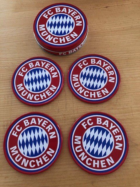 Raccolte di bollini & punti: FC Bayern München Fan - Artikel – Nuovo e nell'imballaggio originale da Altbüron venduto da zet_pnw5 3