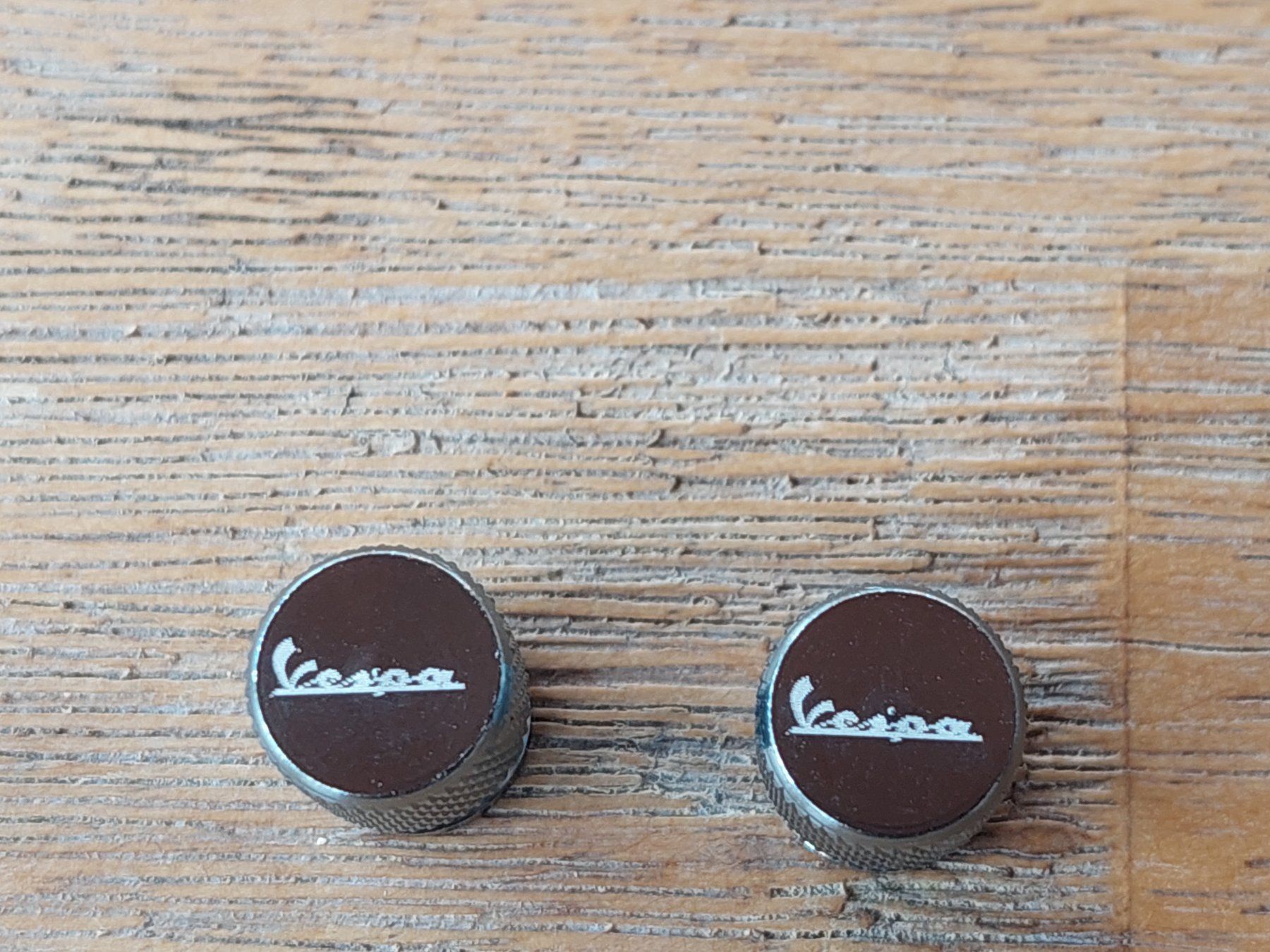 Vespa Tutti i ricambio per moto: Ventildeckeli Ventilkappen Vespa – Usato da Zürich venduto da makimakimak 2