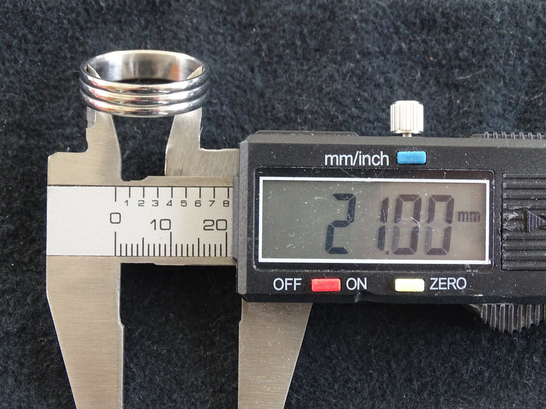 Ringe: Ring Edelstahl Stripe – Neu (gemäss Beschreibung) aus Obergerlafingen von STOGS 4