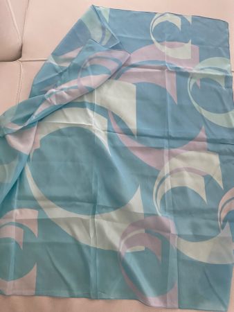 Seiden Foulard 🌸