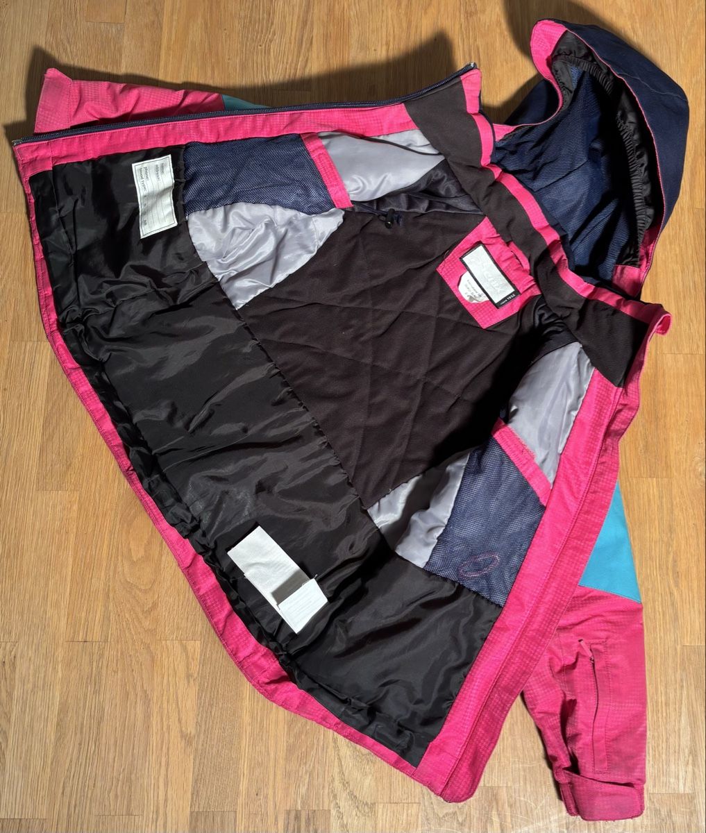 Phenix Vestes & Manteaux: Winterjacke Phenix Grösse 116 Mädchen bunte Farben – D'occasion à Pfäffikon ZH par Salibandy 2