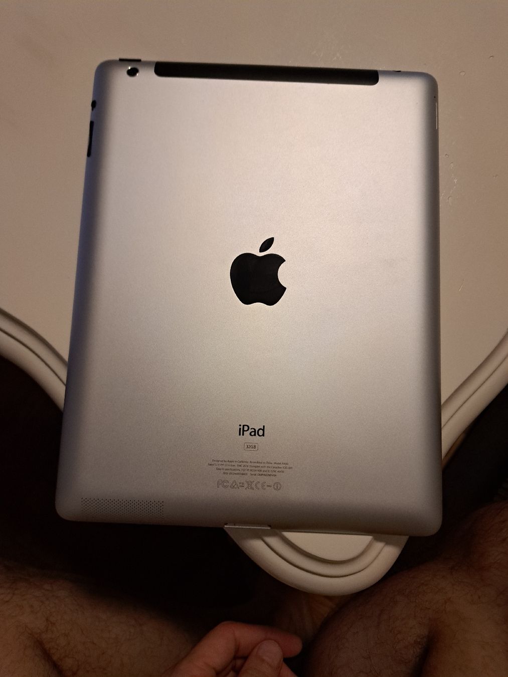 Apple Tablet PC: Tablette Apple iPad 2 – Difettoso da Lausanne venduto da Stepan777 1